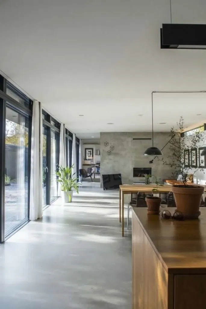 10+ The Courtyard House ~kuliahsehat.site | Blogger Creative #courtyardhouse #ho...