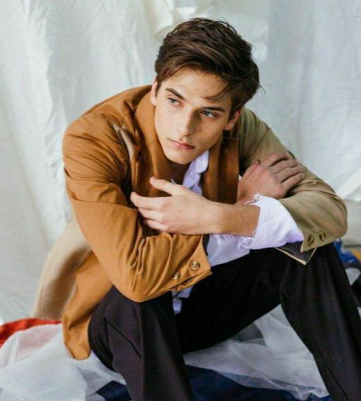 "zy boleh gak mommy nikah lagi?" "Saya mau menikahkan mommy mu, apa … #fiksiremaja # Fiksi remaja # amreading # books # wattpad Wattpad, Couple Photos, Couples, Boys, Scenes, Couple Shots, Baby Boys, Couple Photography, Couple