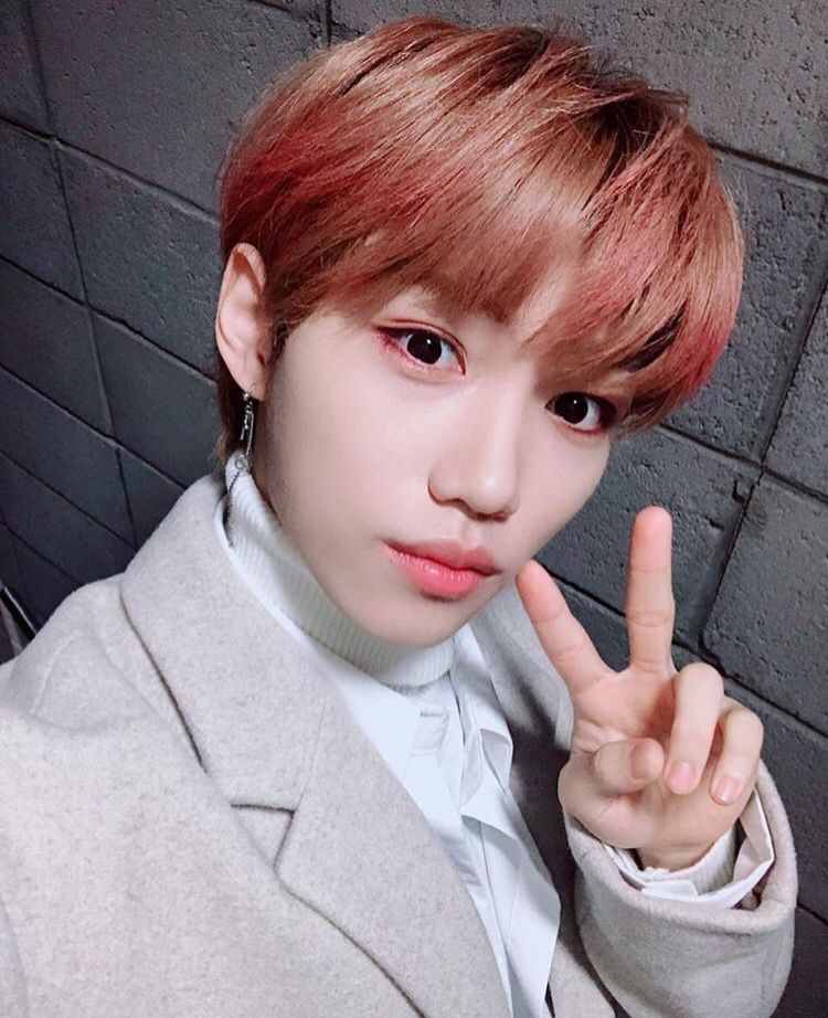 pin by lea on stray kids felix stray kids stray kids pin by lea on stray kids felix stray kids stray kids