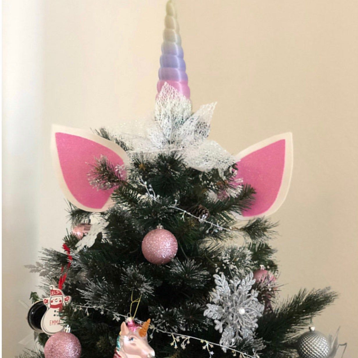 Updates van 3Dvisualsanddesignco on Etsy Christmas Tree Toppers, Christmas Tree Decorations, Christmas Ornaments, Holiday Decor, Unicorn Topper, Unicorn Horn, Unicorn Theme, Unicorn Decor, Magical Decor