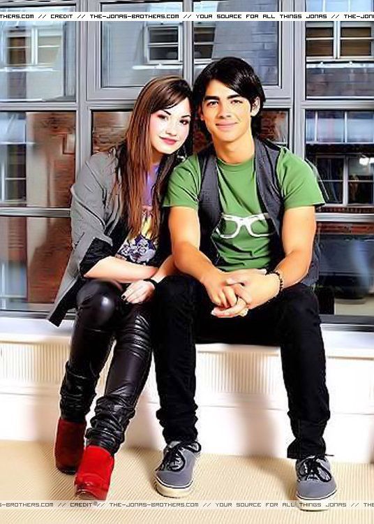 Joe Jonas And Demi Lovato Camp Rock Demi Lovato Camp Rock Demi And Joe