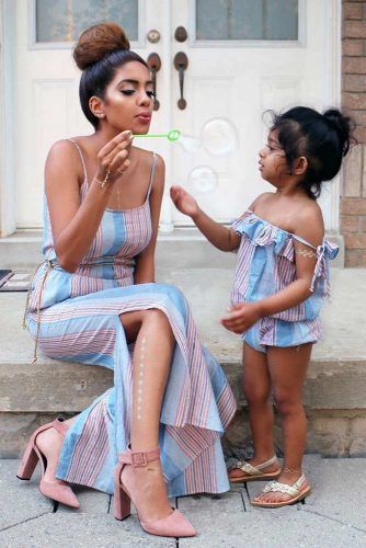 42 Cute Mommy And Me Outfits You'll Both Want To Wear