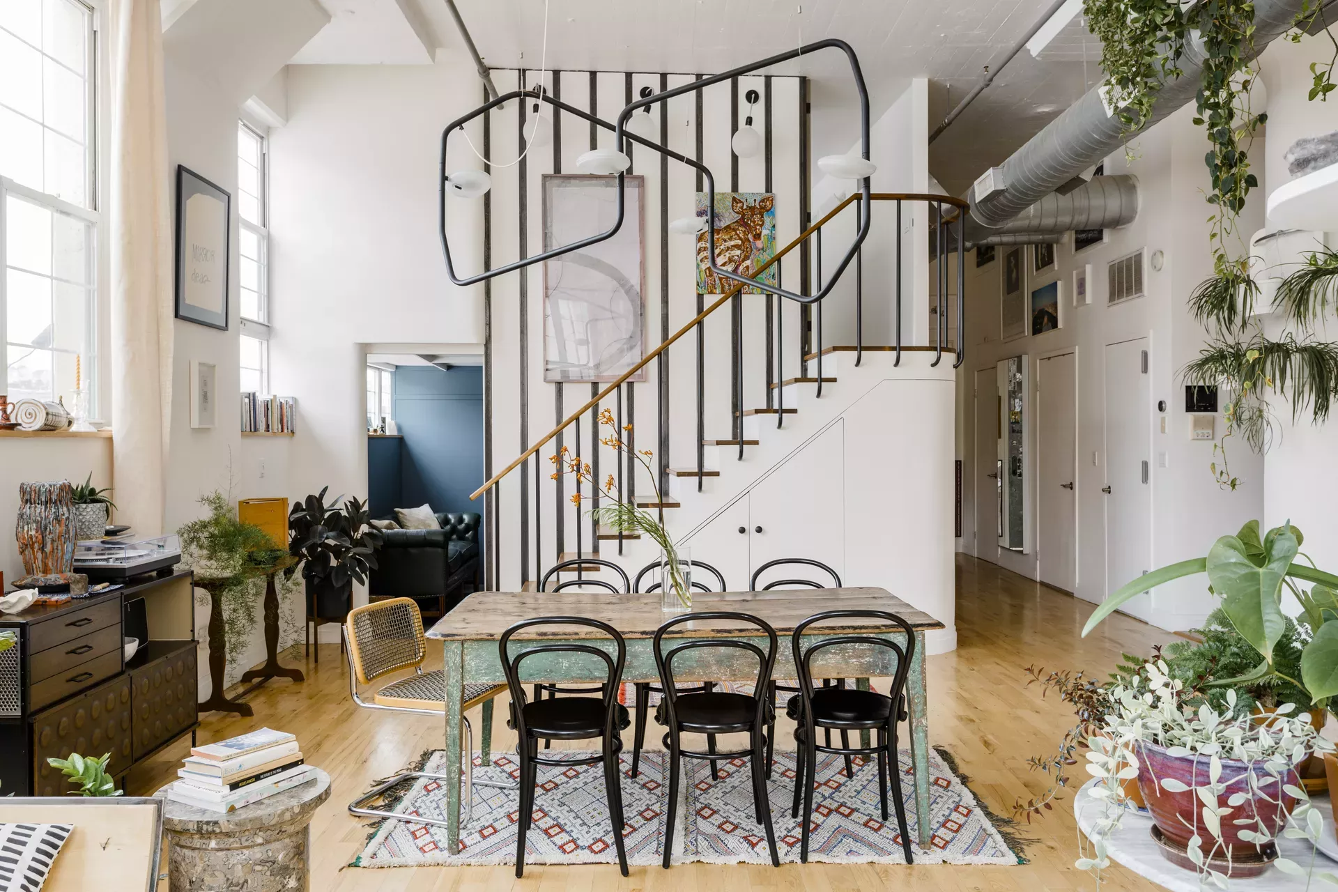 Stunning Loft Beauty Salon Interiors Stunning Loft Beauty Salon Interiors