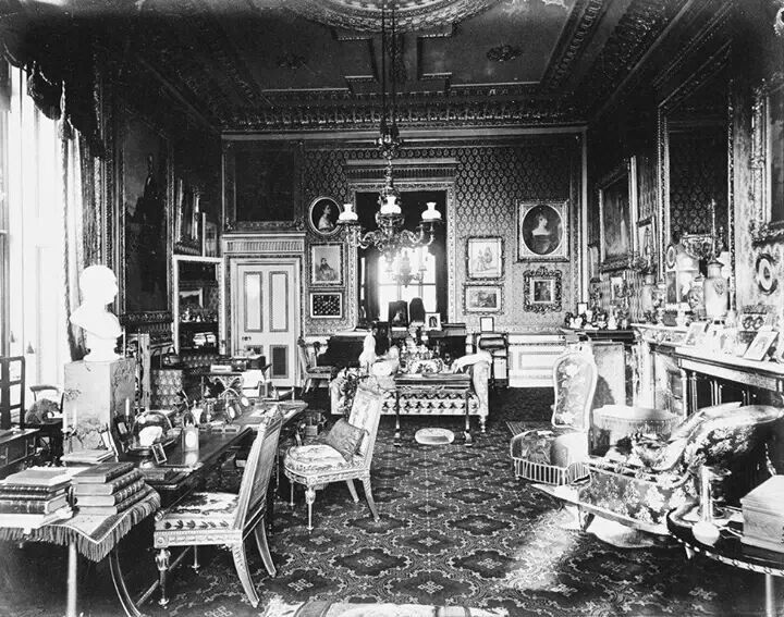 Queen Victoria S Sitting Room