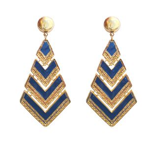 Golden Blue Earrings Not A Fan Of Yellow Gold But These Are Cute Golden Blue Earrings Not A Fan Of Yellow Gold But These Are Cute