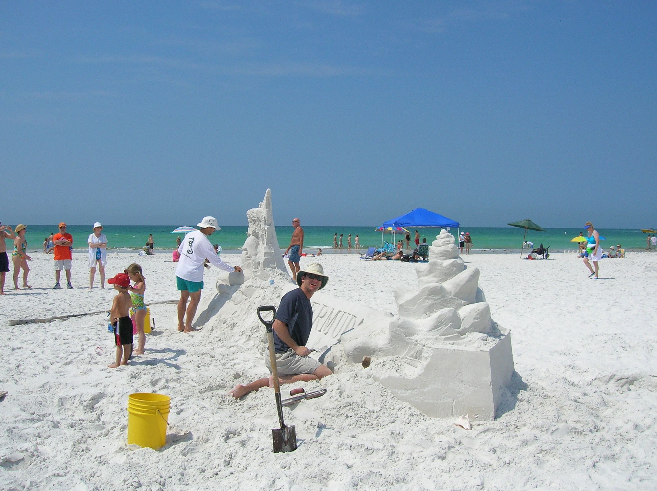 Building sand castles' on Siesta Key Building sand, Sand castle, Castle
