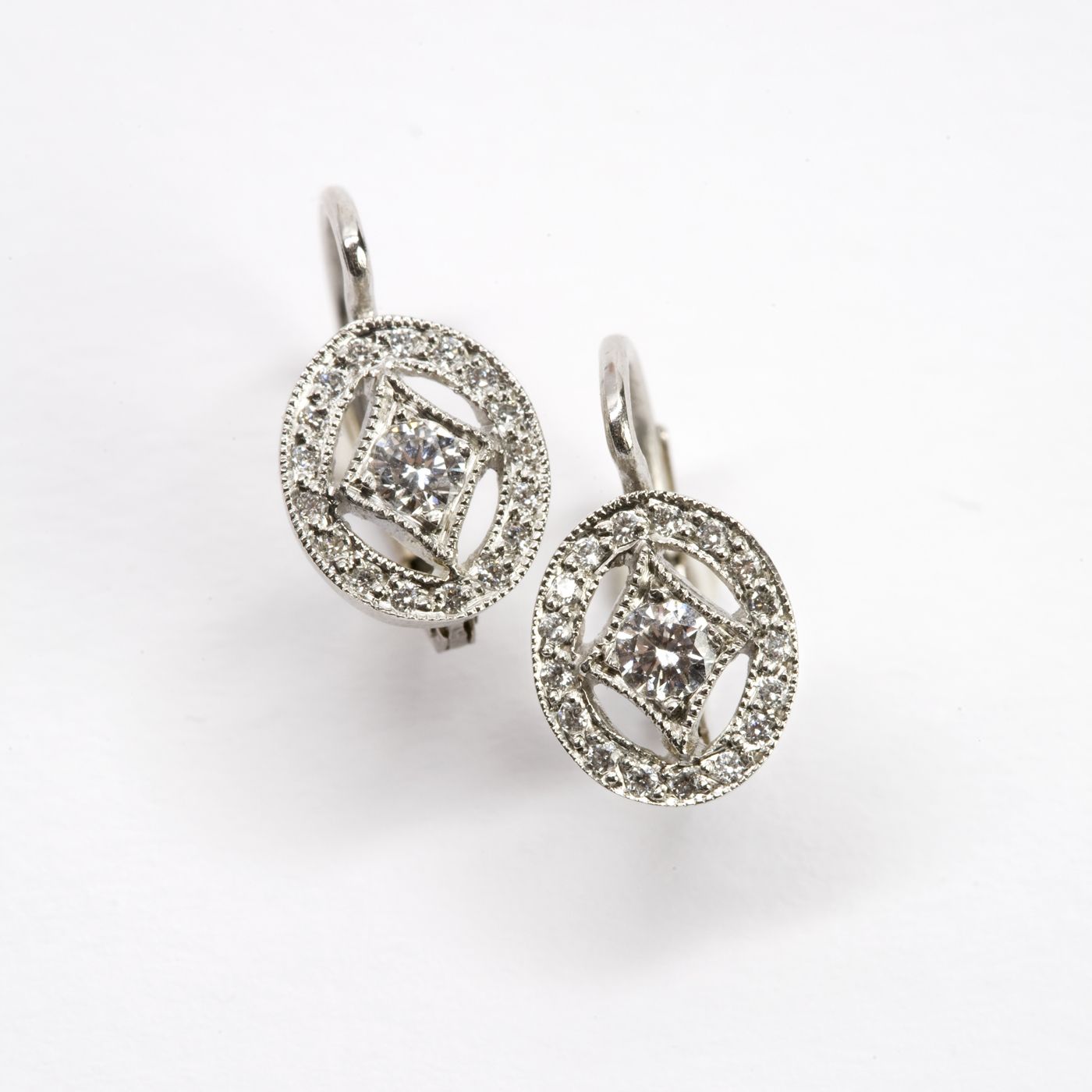 Julia Roberts Lancôme Ad Earrings Oval Frame From Cathy Waterman Julia Roberts Lancôme Ad Earrings Oval Frame From Cathy Waterman In Platinum And Diamonds Available White Bird Online