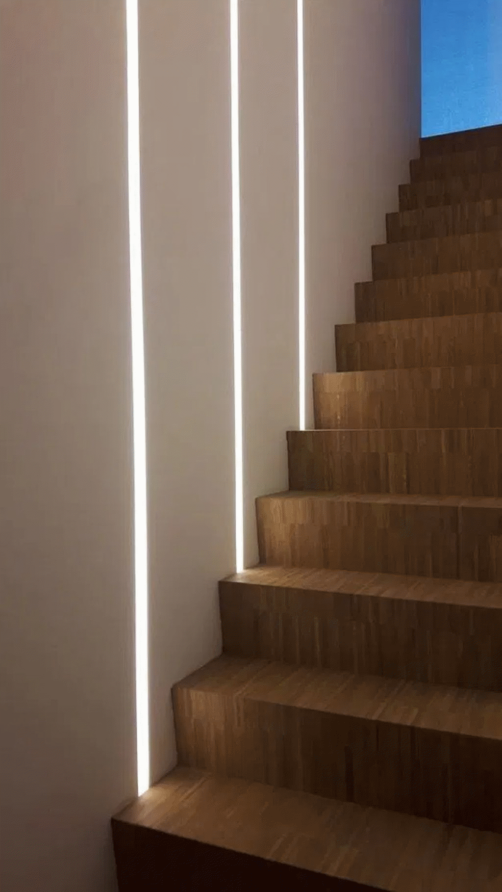 Lichtband Treppe Treppe Haus Treppenhaus Beleuchtung Eingangsbereich Treppe