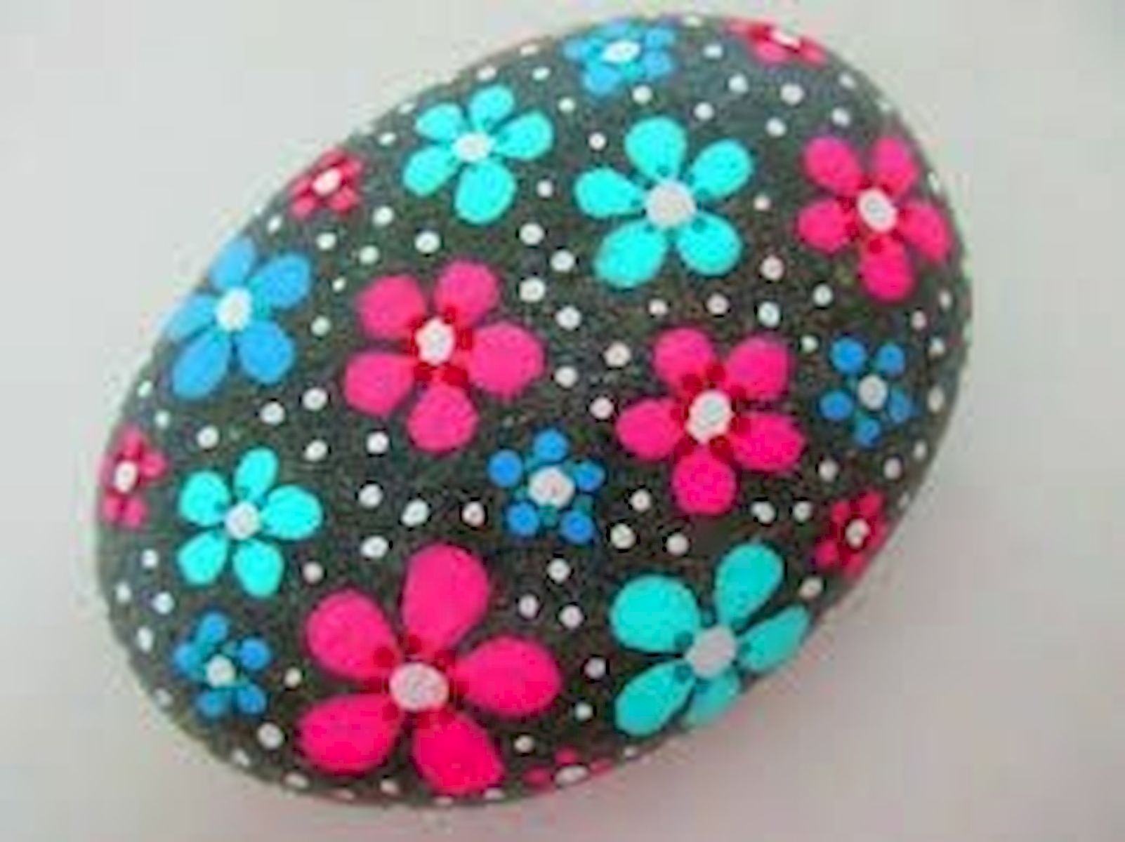 60+ schöne DIY gemalte Felsen Blumen Ideen
