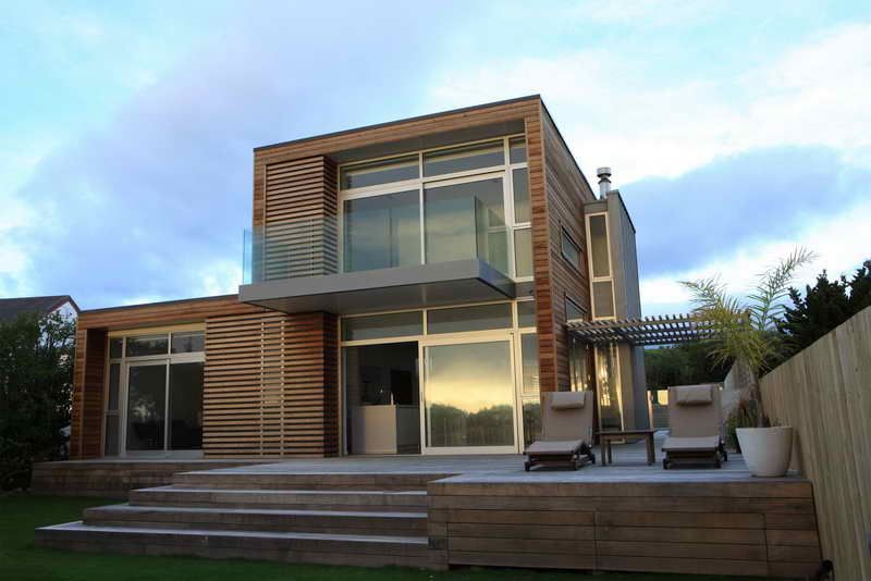 famous contemporary architecture with hardwood floors arquitectura