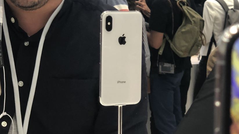 Iphone Xs Ve Iphone Xs Max Apple Tarafindan 12 Eylul De Resmi Olarak Tanitildi Apple Yeni Iphone Modelleri Hakkindaki Her Se Iphone Electronic Products Phone