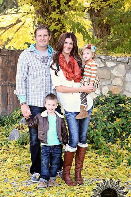 Family Pictures 2013 Mommy s Little Sunshine Fall Family Photo family-pictures-2013-mommy-s-little-sunshine-fall-family-photo