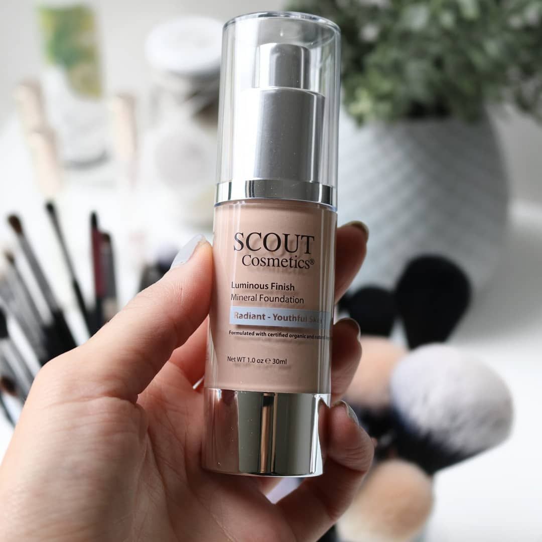 Scout Cosmetics luminous finish mineral foundation for a radiant