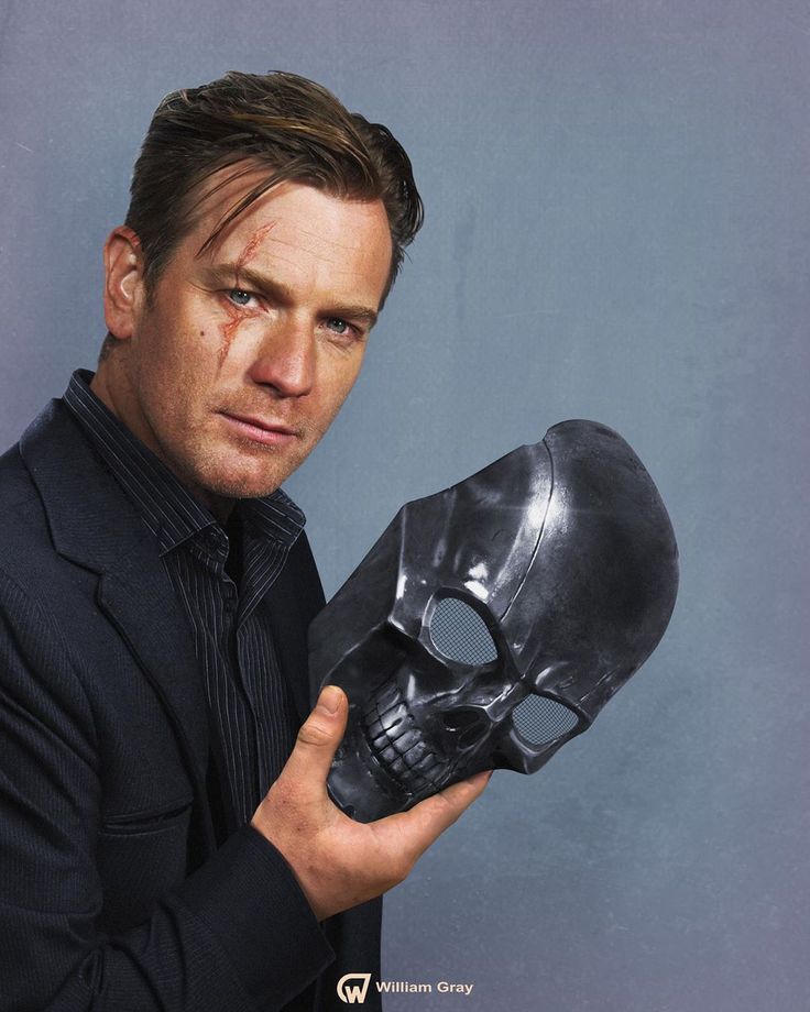 Ewan Mcgregor Birds Of Prey Ewan mcgregor, Ewan mcgregor young, Roman