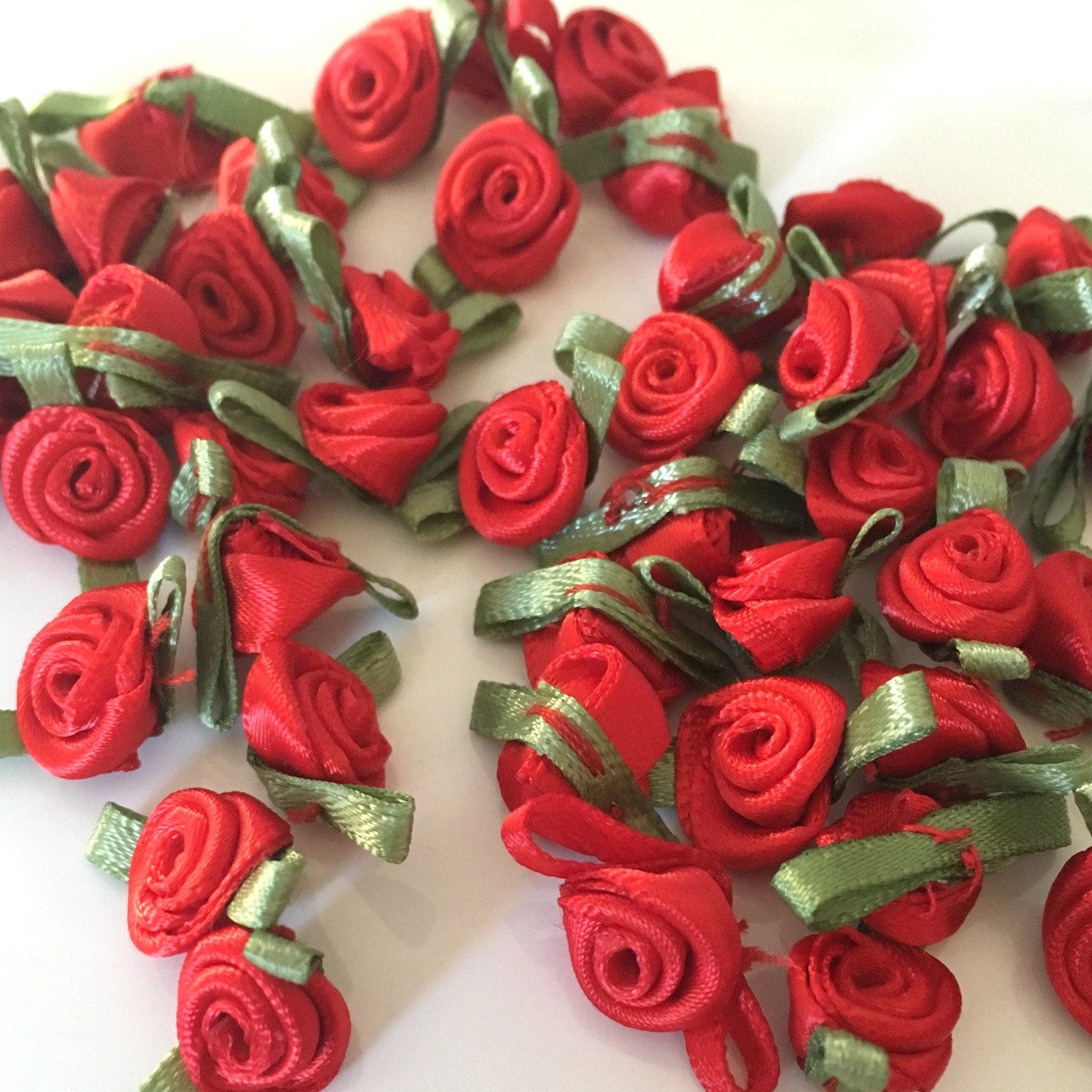 20 red ribbon roses satin ribbon roses red satin roses sew on