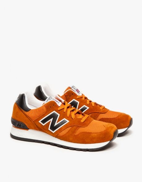 New Balance / Made in UK 670 in Orange | Sneakers, Mens fashion shoes ...