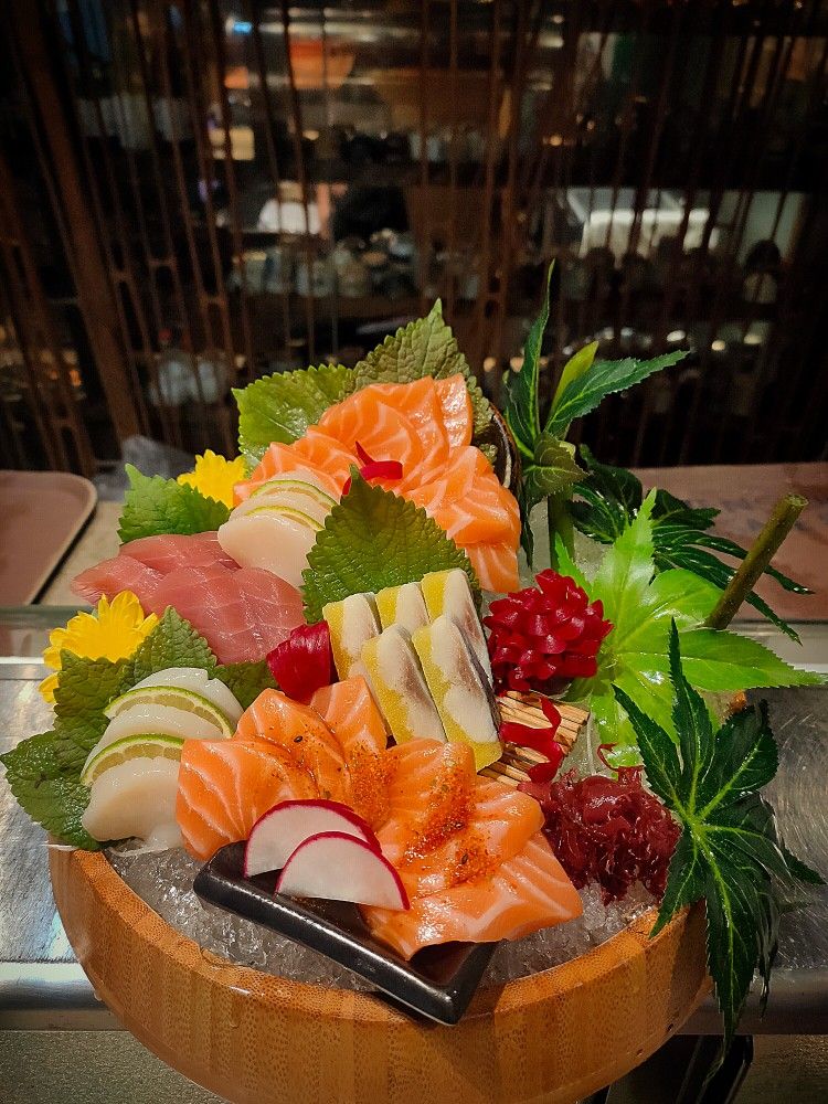 Sashimi Deluxe sashimi-deluxe