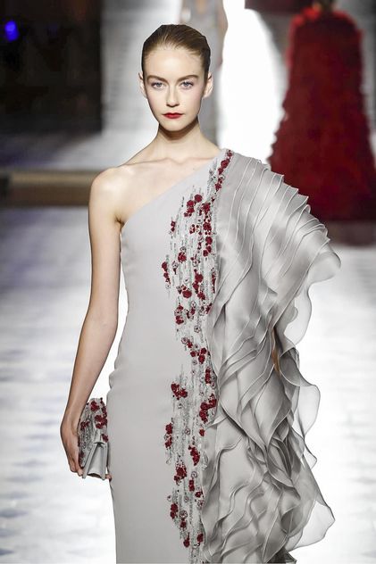 Tony Ward Couture Fall Winter 2017 Paris Tony Ward Couture Fall Winter 2017 Paris