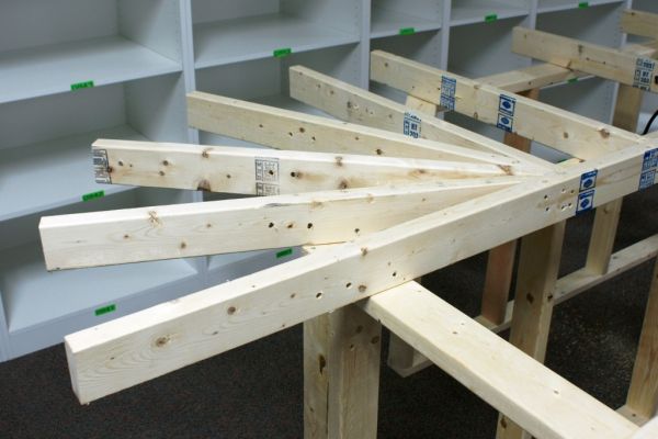 Building a Train Platform – Basic Benchwork | Lionel Trains Toy Train Layouts, Model Train Layouts, Planer, Train Platform, Toy Trains Set, Standard Gauge, Train Table, Train Depot, Lionel Trains