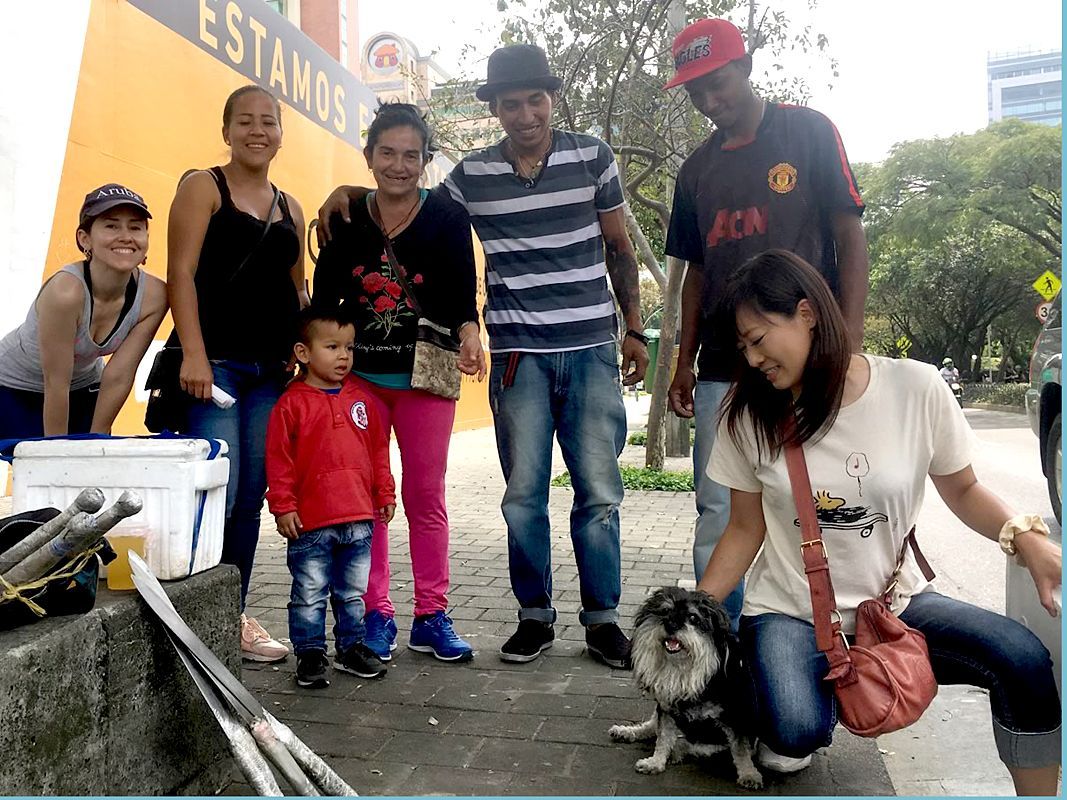 Providing meals to a Venezuelan family in Medellin with
