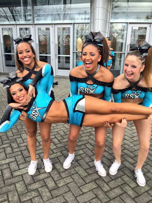 Pin by Victoria Elsbree on cheer Cheer poses, Cute cheer