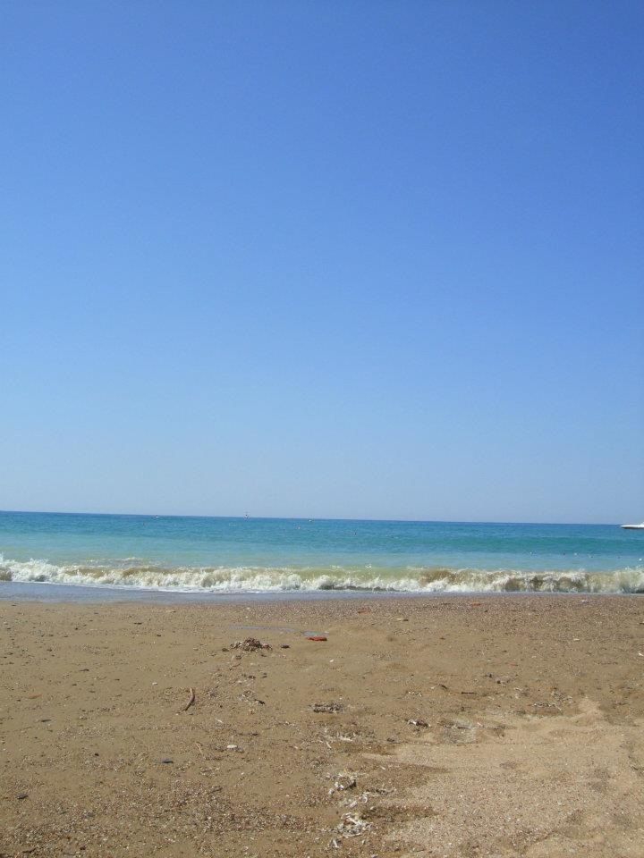 Side Beach Outdoor Beach Water