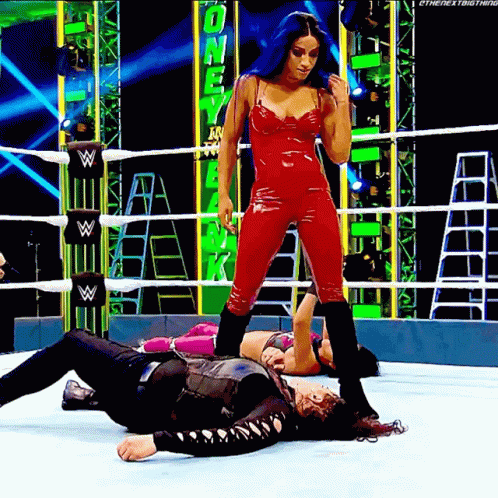 Sasha Banks Tamina GIF - SashaBanks Tamina Hot - Discover & Share GIFs