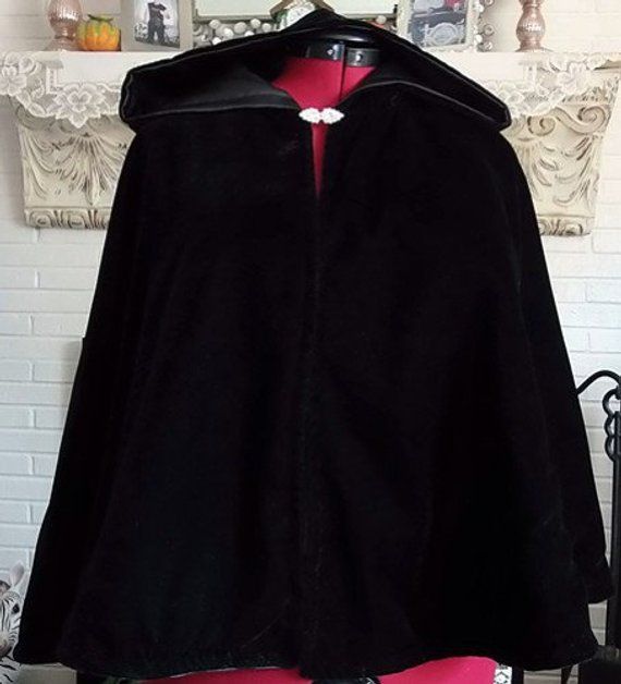 velvet capes for weddings