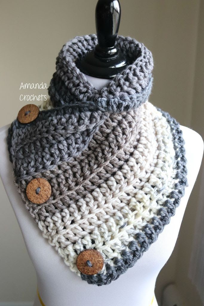 3 Button Cowl Pattern - Amanda Crochets | Crochet neck warmer, Crochet