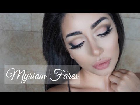 Glossy Make Up Blender Brush Amp Beauty Sponge The Maya Ahmad Glossy Make Up Makeup Videos Beauty Sponge Makeup