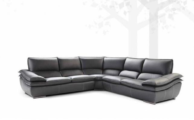 Modern Sectional sofas and Corner couches in Toronto, Mississauga