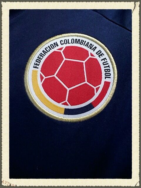Comutricolor Hoy No Molestar Estoy En Modo Tricolor Colombia Vs Brasil 8 00 Pm Http T Co Zaxnhfgbmb F Silicone Food Covers Cold Meals Cool Pictures