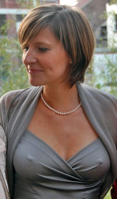 sweet and caring Damen mit sexy Körpern need pleasure! have