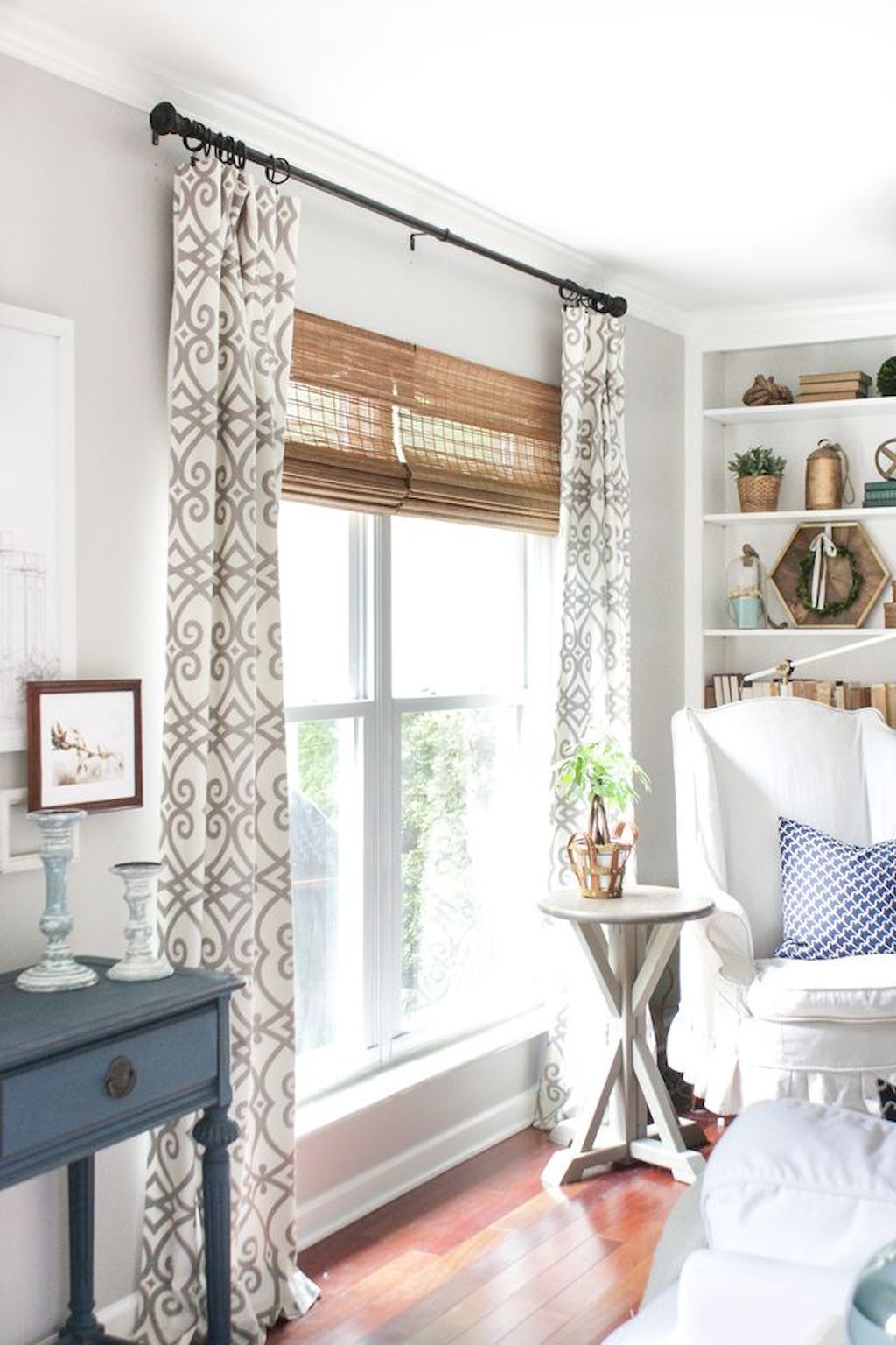 Window Treatment Ideas Whether You Re Seeking Curtains Tones Or Something Bet Bamboo Shades Living Room Window Treatments Living Room Farm House Living Room