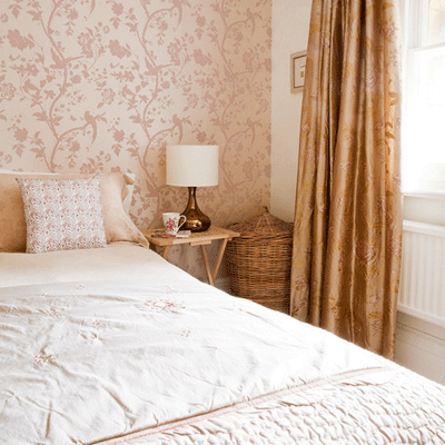Flowerwallpaperpatternsmodernbedroomdecoratingideas спальни Awesome Bedroom Wallpaper Decorating Ideas Flowerwallpaperpatternsmodernbedroomdecoratingideas спальни Awesome Bedroom Wallpaper Decorating Ideas
