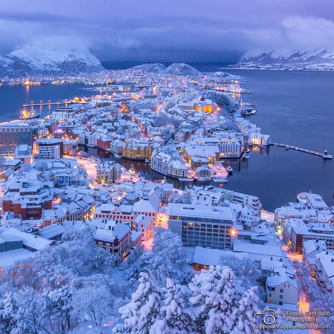 Winter Wonderland lesund Norway Photo By arts and tech Cool traditional-norwegian-christmas-food-julemat-juleoppskrifter-kaker