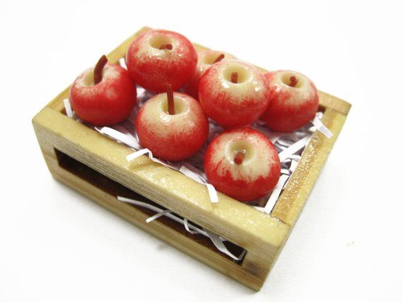 WOODEN FRUIT CRATE APPLES DOLLHOUSE MINIATURES 1:12 SCALE