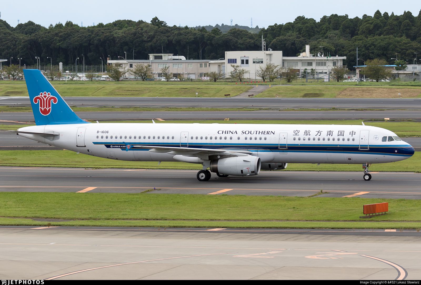 RaymondのLast TOY flight😣 China Airlines B737800 (B18663