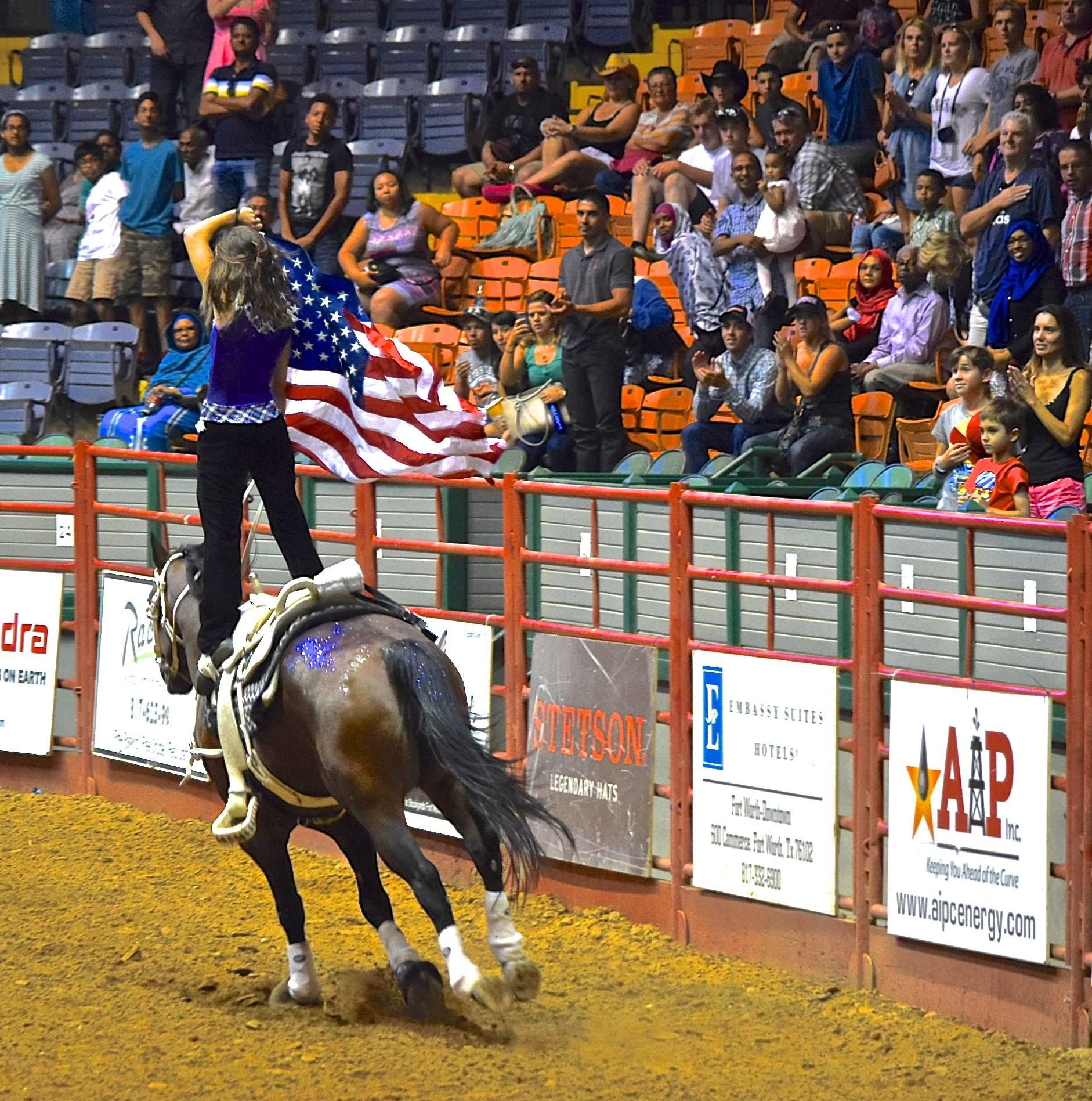 Lindsay Byers, Fort Worth Wild West Show. trickriding Trick