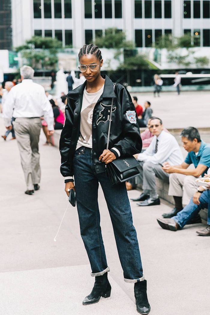 We'll Likely Be Cringing at These 2010s Trends in a Decade #decadedayoutfits