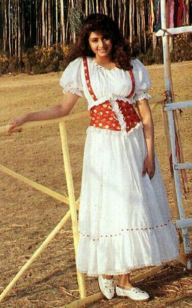 Pin by Manpreet Clicks on Superstar Sridevi | Indian fashion, Fashion