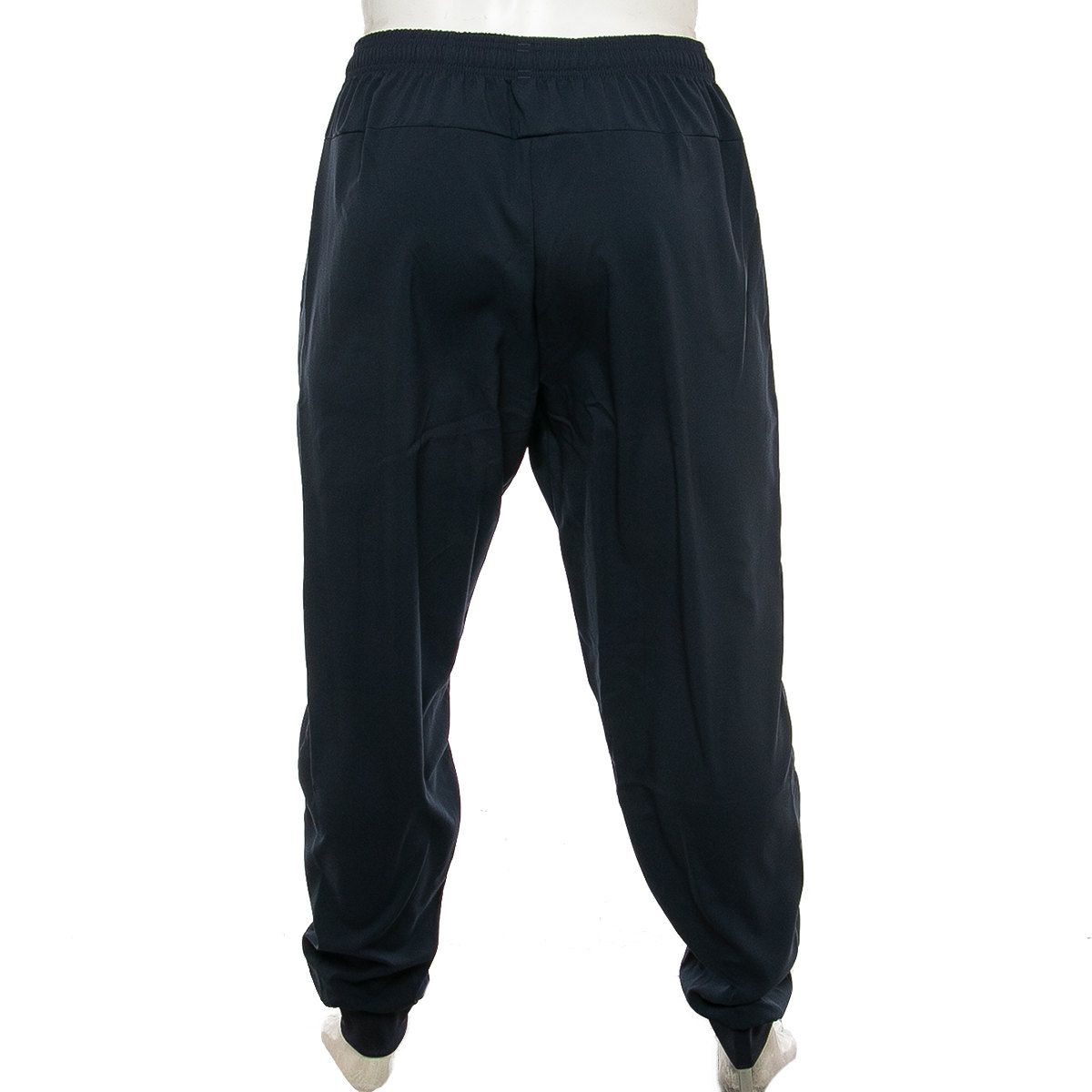Este cómodo pantalón adidas essentials stanford luce un corte clásico que se estrecha a la altura del puño. la cintura elástica con cordón ajustable te permite ponértelo y sacártelo fácilmente. está confeccionado en un tejido de poliéster reciclado muy suave al tacto. Harem Pants, Pajama Pants, Stanford, Essentials, Pajamas, Sweatpants, Products, Fashion, Elastic Waist