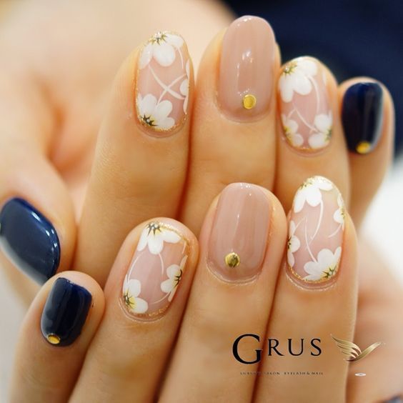 Check Out These 17 Fashionable Office Nail Designs, From Styles Check out these 17 fashionable office nail designs, from Styles Weekly: Sophisticated women know how different they will look once they get a chic nail ... - Check Out These 17 Fashionable Office Nail Designs, From Styles