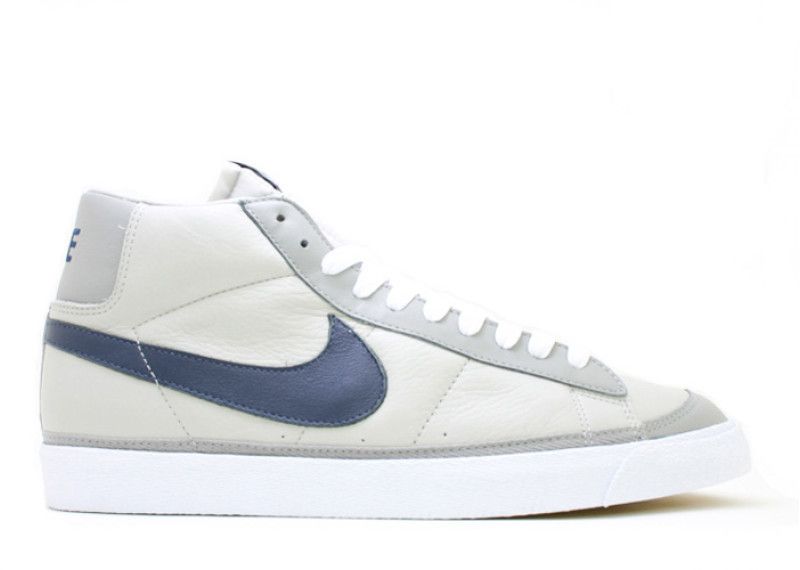nike athletic club blazer