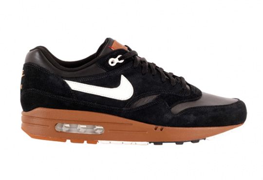 nike air max 1 black with brown sole nike air max 1 black with brown sole