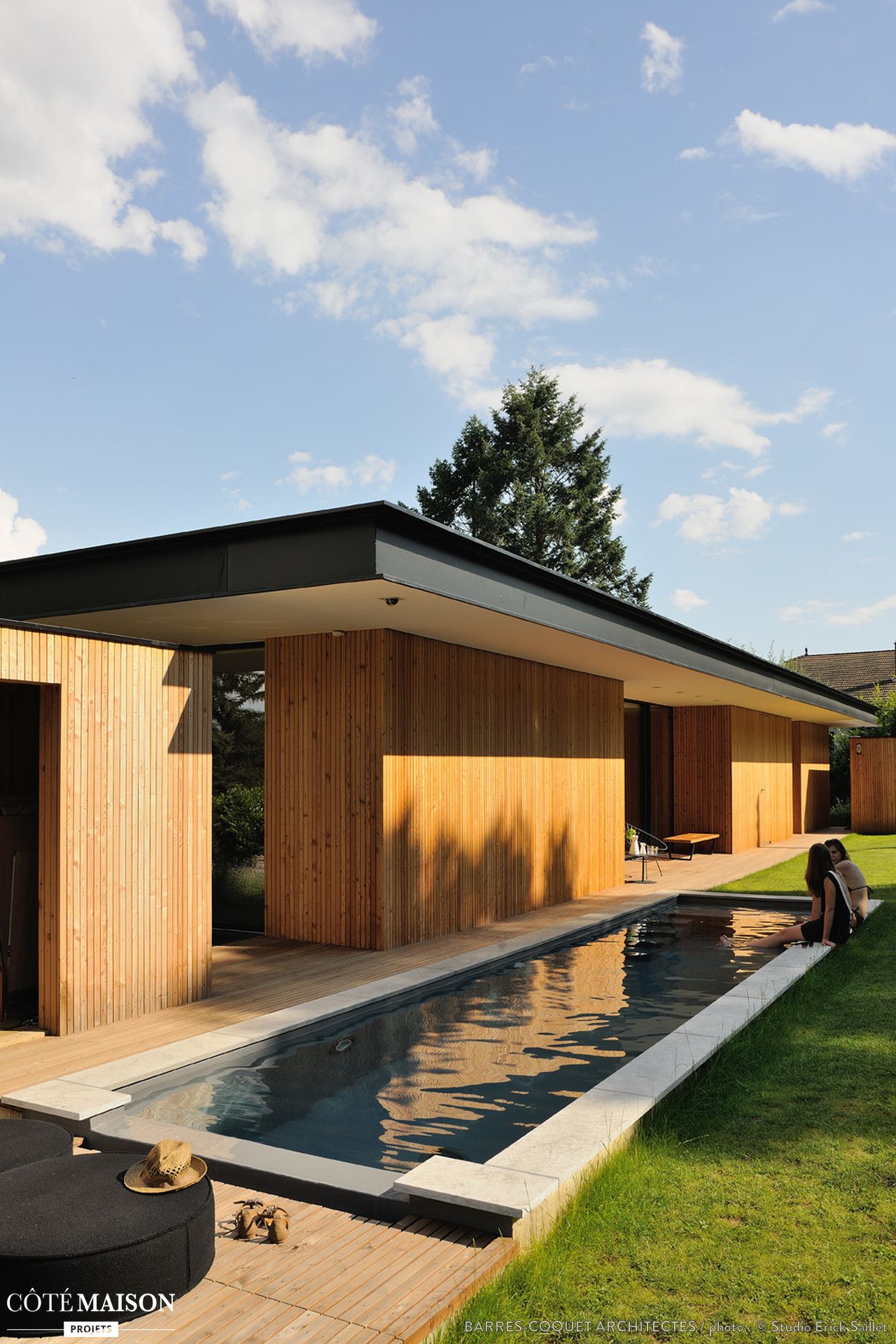 Projet : Une maison vivante et zen\': Des coffres de bois disposés ... Projet : Une maison vivante et zen\': Des coffres de bois disposés ...