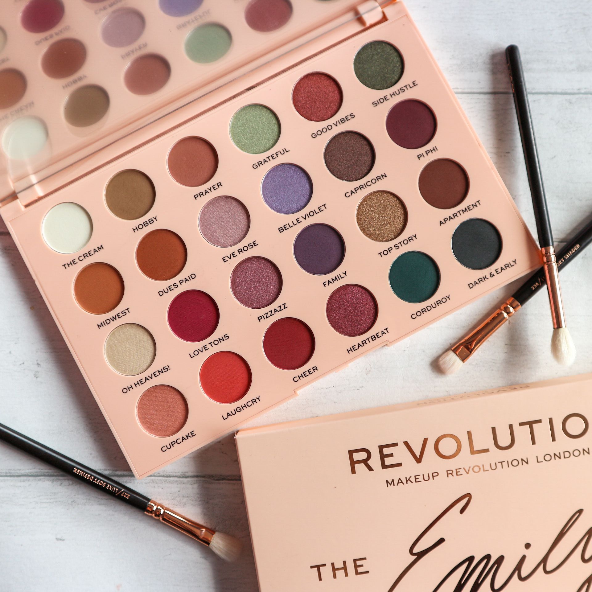 makeup revolution London palette give them nightmares
