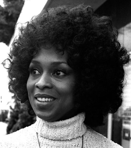 pin on lola falana essential queen pin on lola falana essential queen