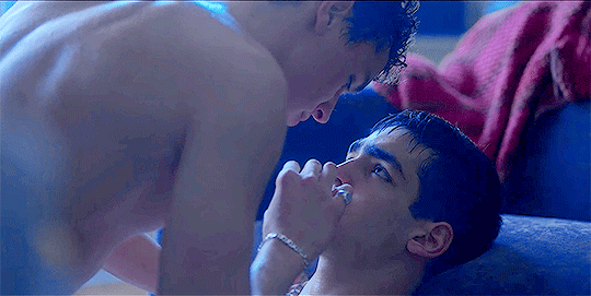 Cameo gay gossip