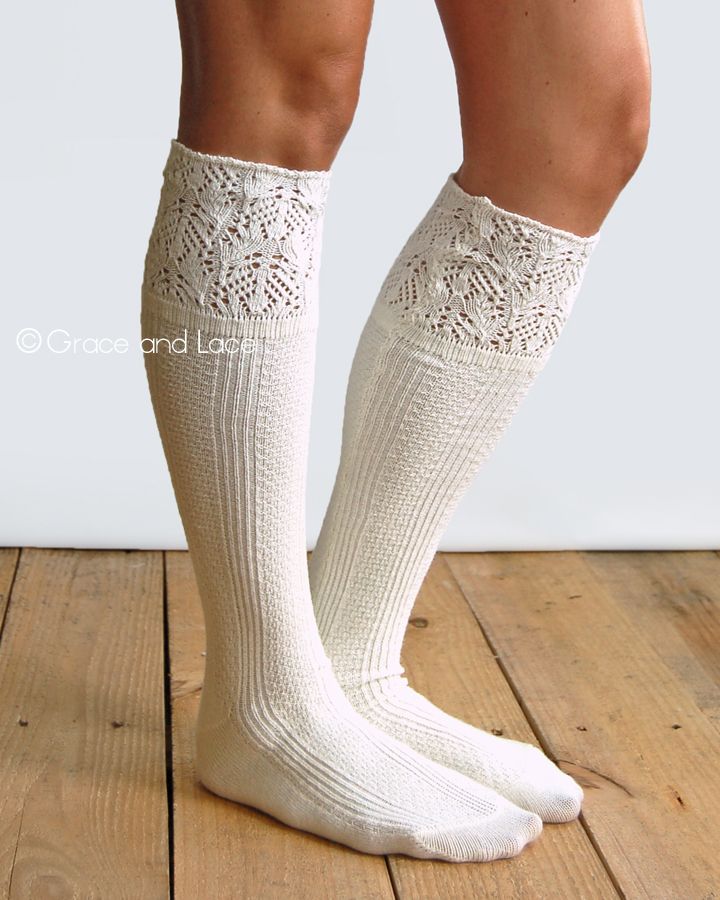 (**new item**) Lace Knit Boot Socks